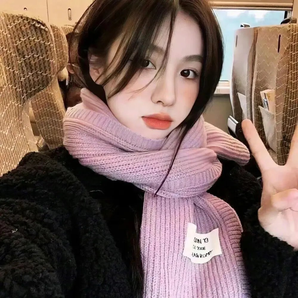 春泥溅花红